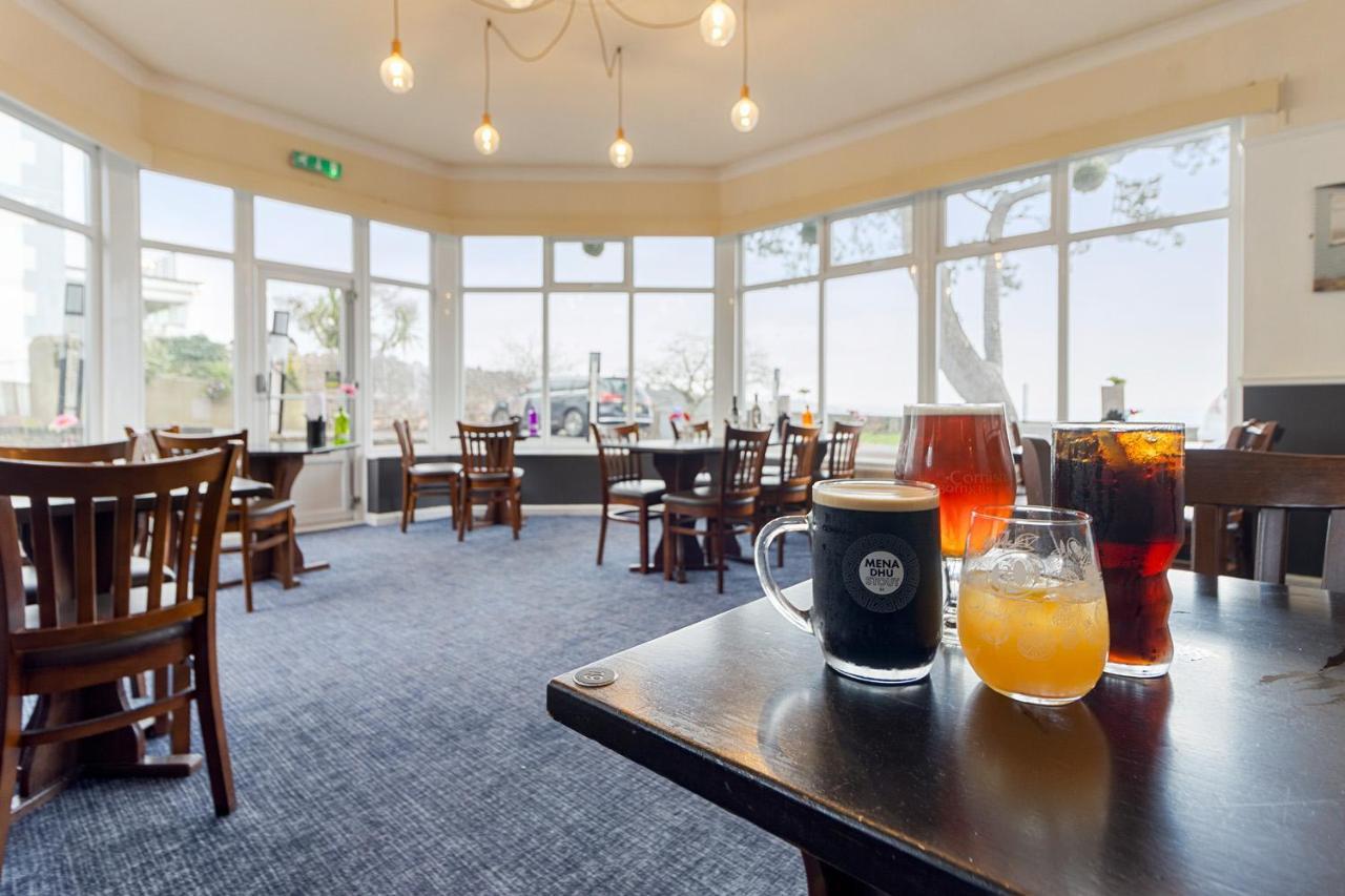 Babbacombe Royal Hotel And Carvery ทอร์คิ ภายนอก รูปภาพ