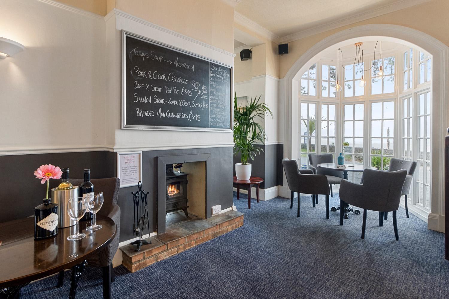 Babbacombe Royal Hotel And Carvery ทอร์คิ ภายนอก รูปภาพ