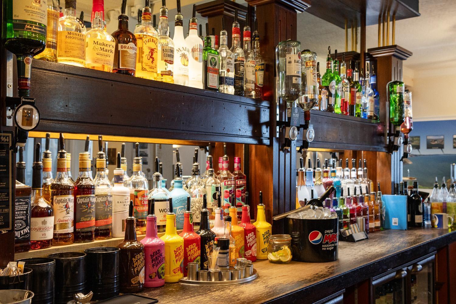 Babbacombe Royal Hotel And Carvery ทอร์คิ ภายนอก รูปภาพ