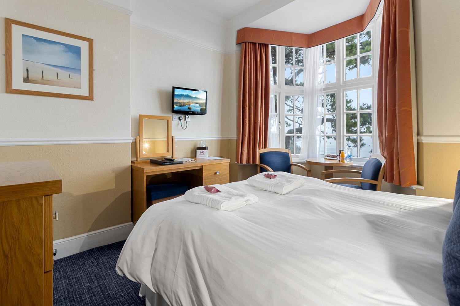 Babbacombe Royal Hotel And Carvery ทอร์คิ ภายนอก รูปภาพ